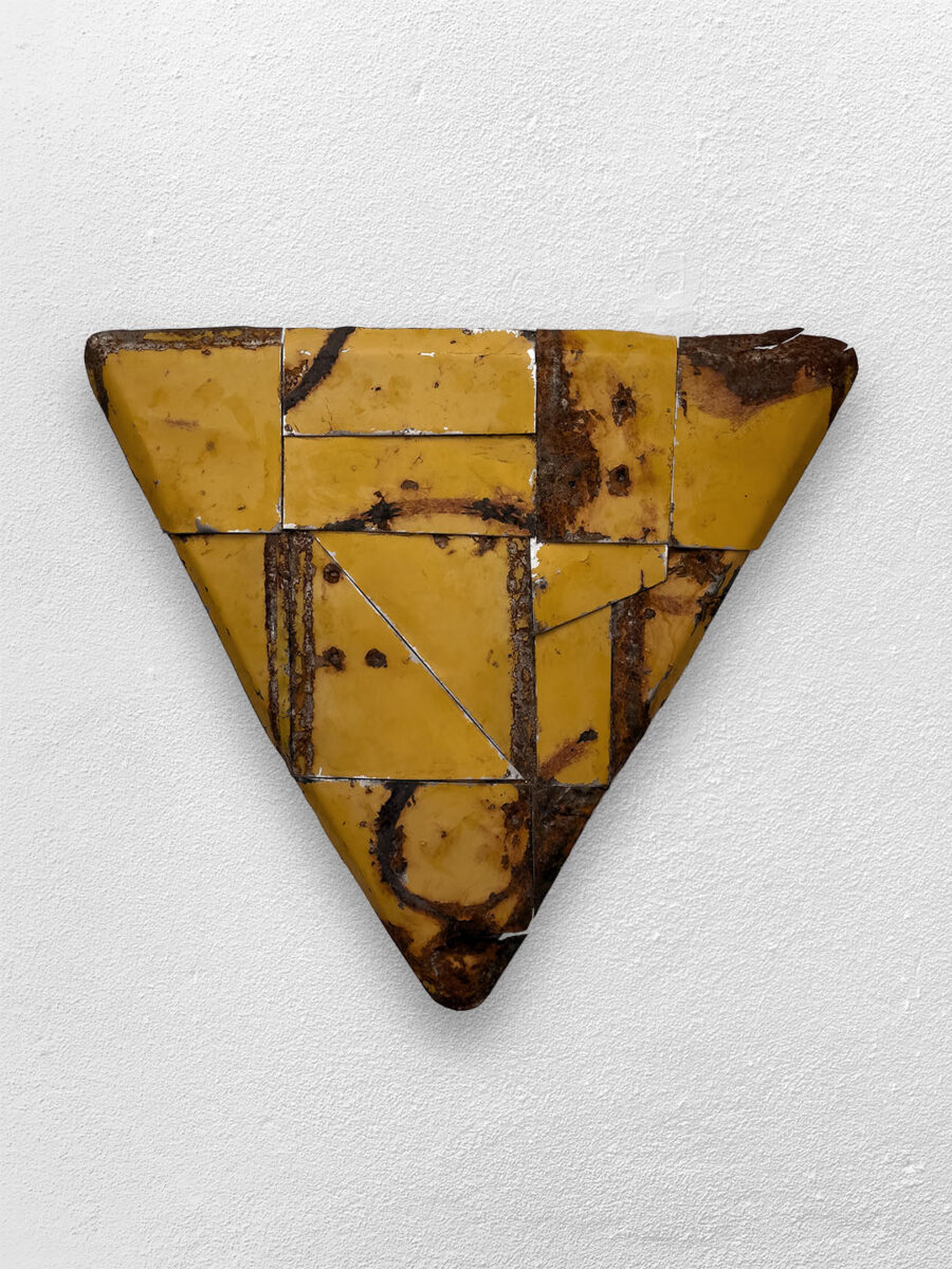 Fabio Zanino, Decostruzione XCVII – Totem, 2023